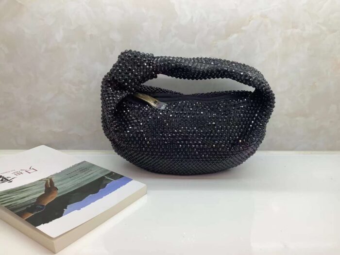 Clean Beautiful Ladies Bag - Image 3