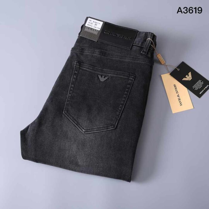 Classic straight-cut denim with subtle retro accents - Image 3